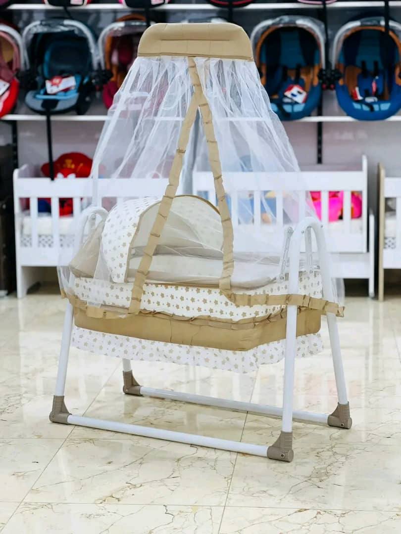 Baby Rocking Bassinet