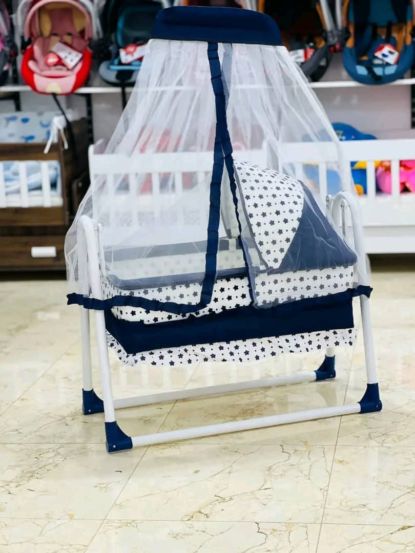 Baby Rocking Bassinet