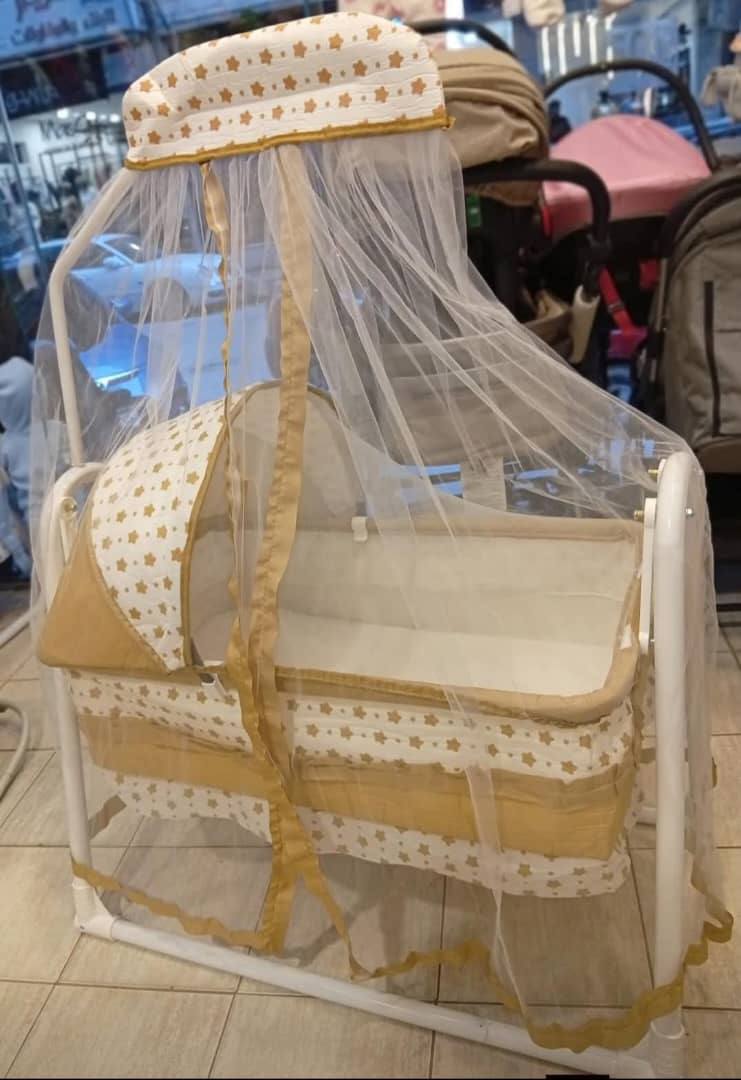 Baby Rocking Bassinet